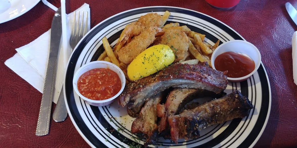 Chalet Restaurant | 693 Queen St, Port Perry, ON L9L 1K6, Canada | Phone: (905) 985-1553