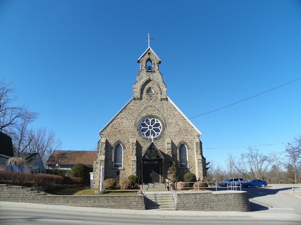 Sacre-Coeur Church | 39 Guelph St, Georgetown, ON L7G 3Z3, Canada | Phone: (905) 877-4373