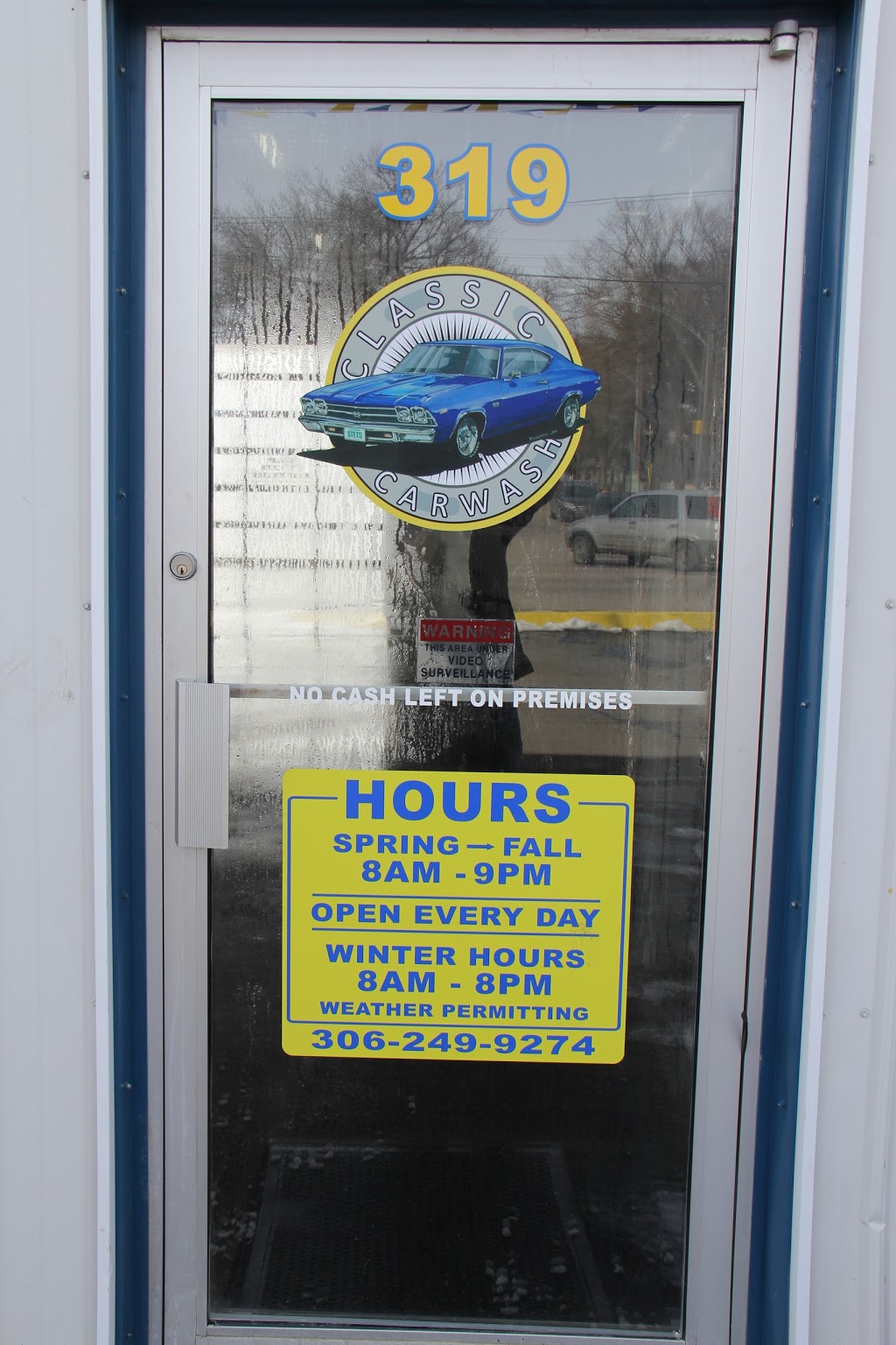 Classic Carwash | 319 33rd Street West, Saskatoon, SK S7L 0V3, Canada | Phone: (306) 249-9274