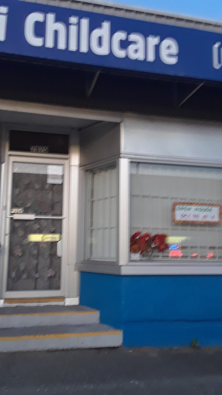 Tomas Montessori Childcare | 7880 6th St, Burnaby, BC V3N 3N3, Canada | Phone: (604) 553-6116