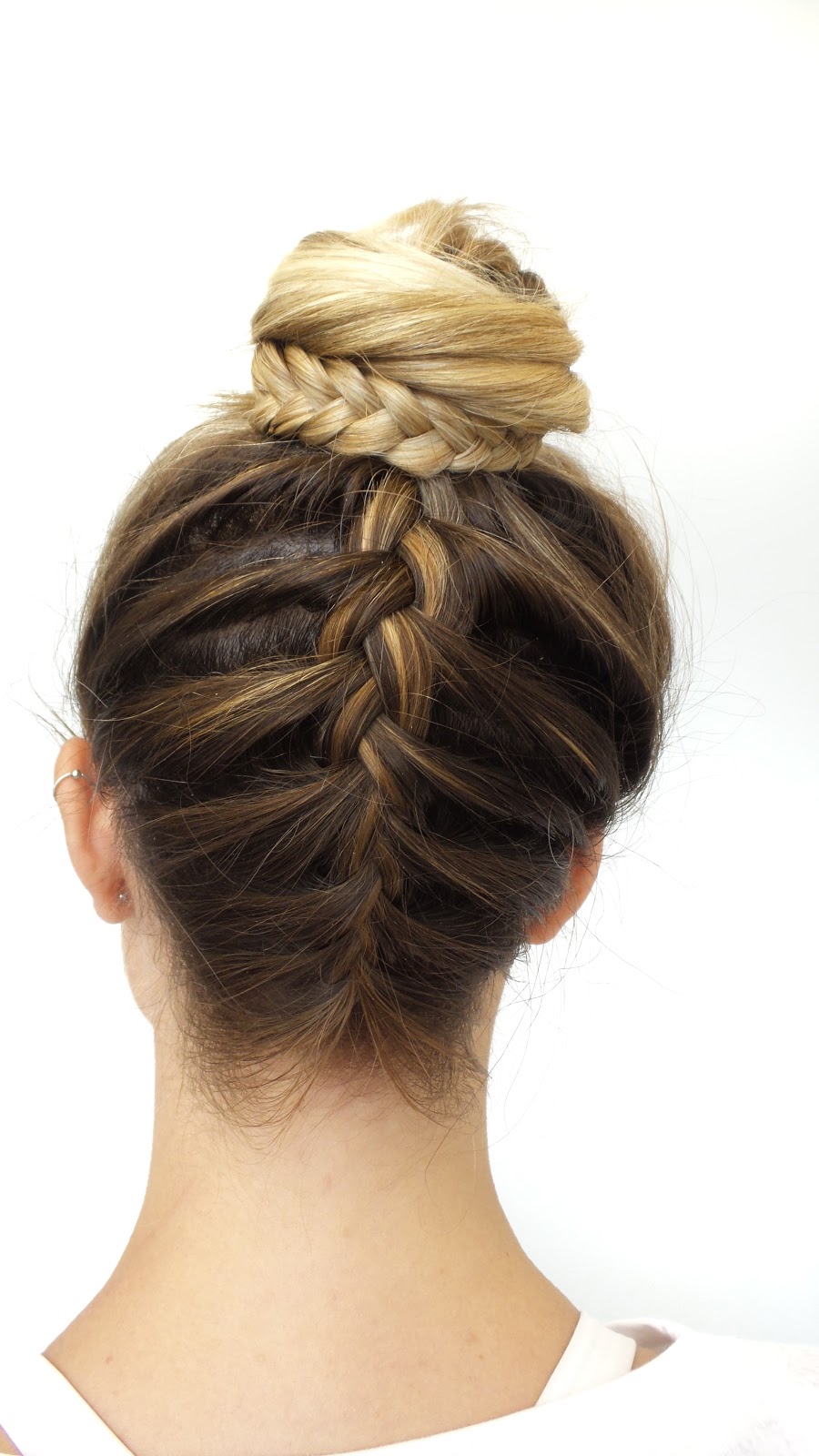 Hair Addictz Studio | 170 N Queen St #8, Etobicoke, ON M9C 1A7, Canada | Phone: (416) 919-6005