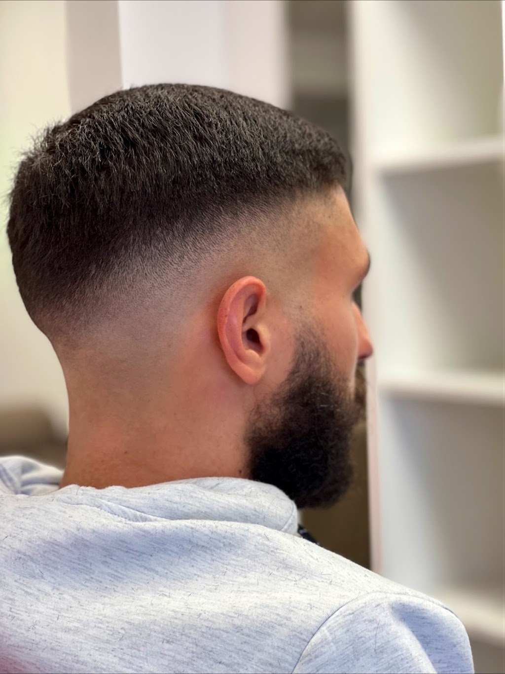 Chateau Barbershop | 158B McArthur Ave. unit 5, Ottawa, ON K1L 7E7, Canada | Phone: (613) 421-1233