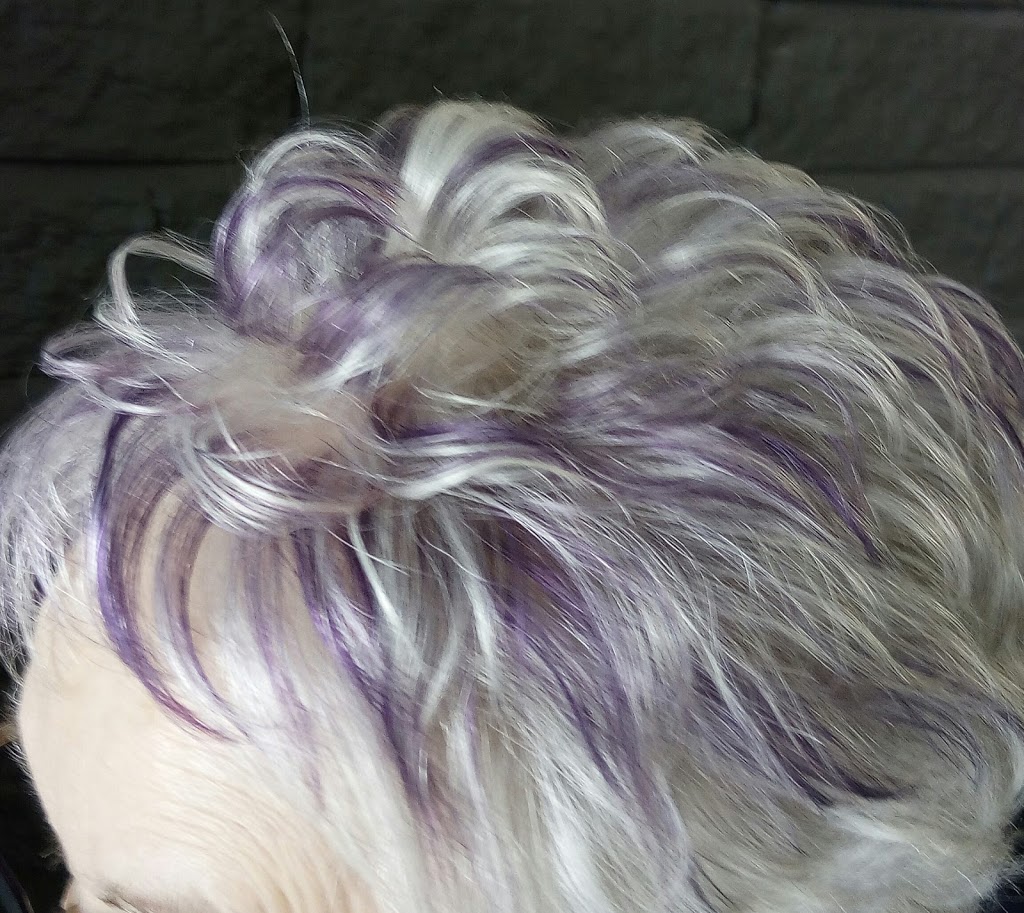 Coiffure Saphyr | 859 Boulevard Sainte-Foy, Longueuil, QC J4K 1V4, Canada | Phone: (450) 678-2820
