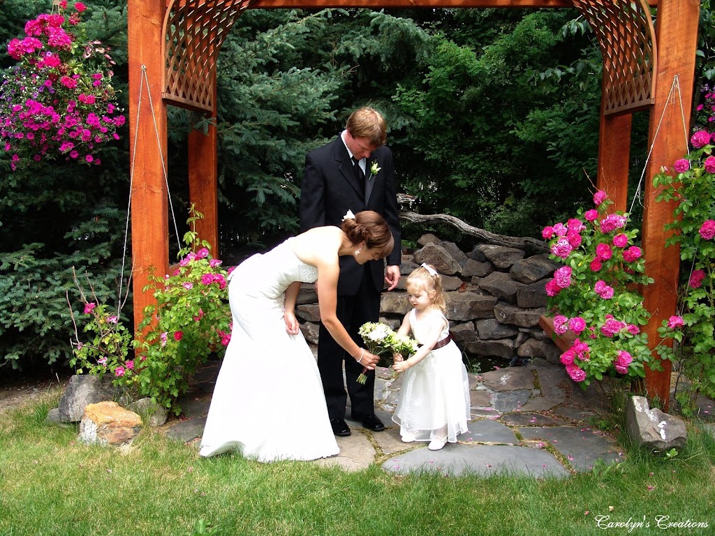 Carolyns Creations | 8 Edgebrook Point NW, Calgary, AB T3A 5J5, Canada | Phone: (403) 547-4408
