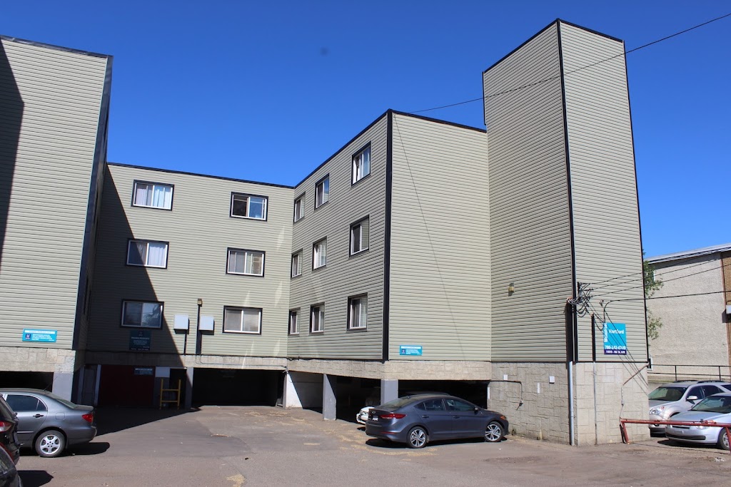 Hartford Apartments | 11819 106 St, Edmonton, AB T5G 2R3, Canada | Phone: (780) 242-8740
