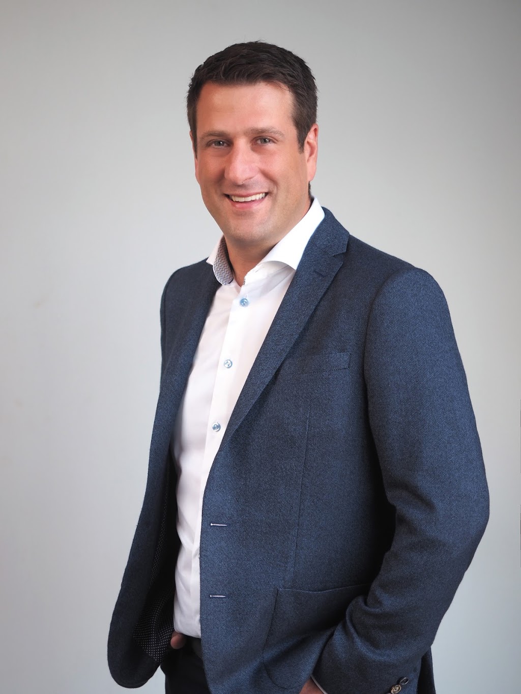 Stéphane Laberge - courtier immobilier Blainville RE/MAX T.M.S. | 156 Boulevard Curé-Labelle, Sainte-Thérèse, QC J7E 2W3, Canada | Phone: (514) 893-5119