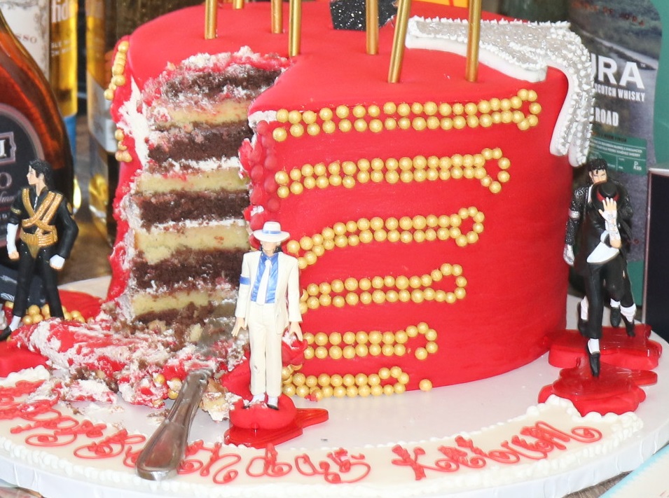 Symphony Desserts | 2 Chinzan Way, Brampton, ON L6X 0X3, Canada | Phone: (647) 242-8398