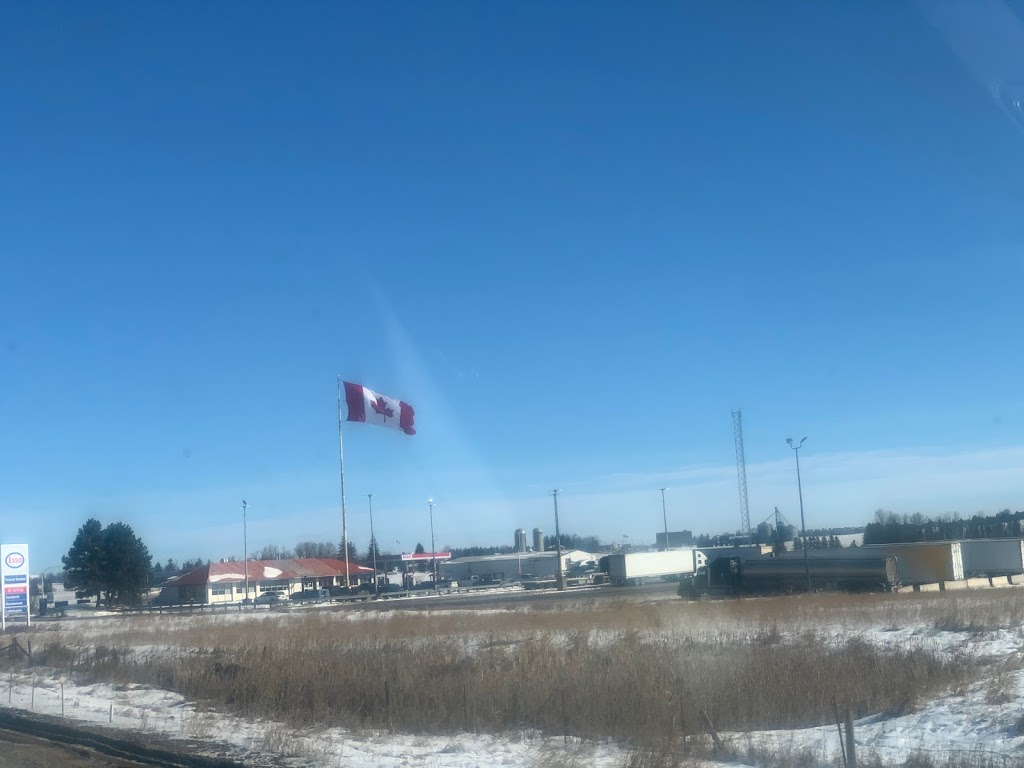 Canal RD Firewood | 1153 Canal Rd, Bradford, ON L3Z 2A6, Canada | Phone: (844) 732-7575