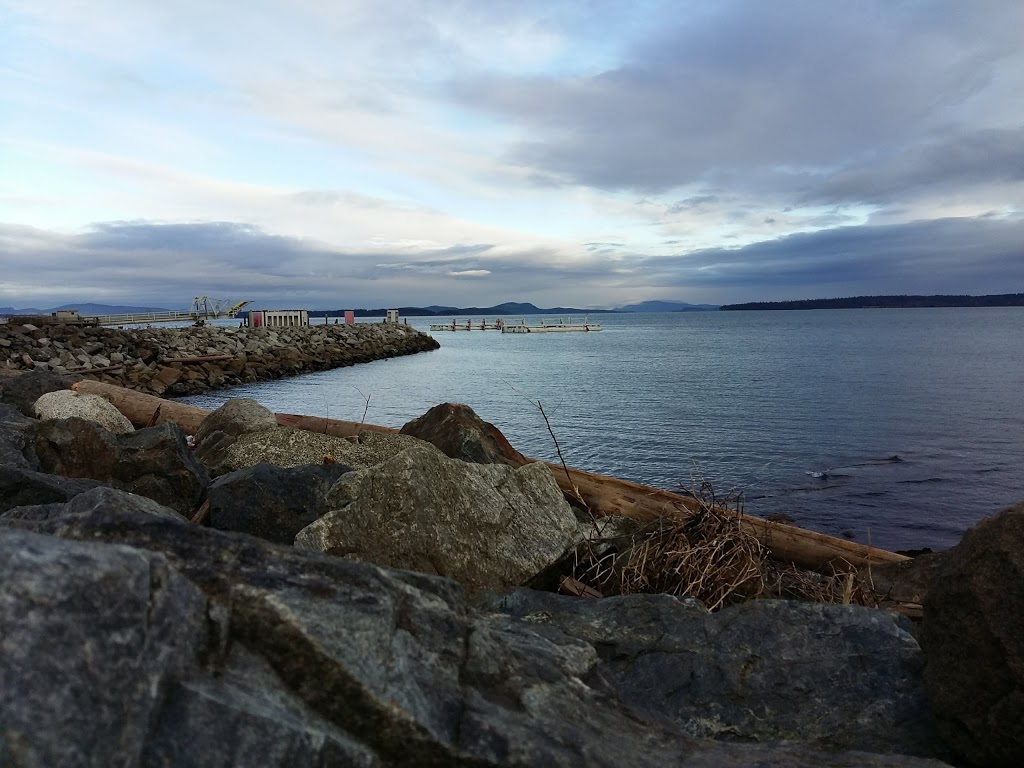 Tulista Park | 9565 Fifth St, Sidney, BC V8L 2W5, Canada | Phone: (250) 656-1034