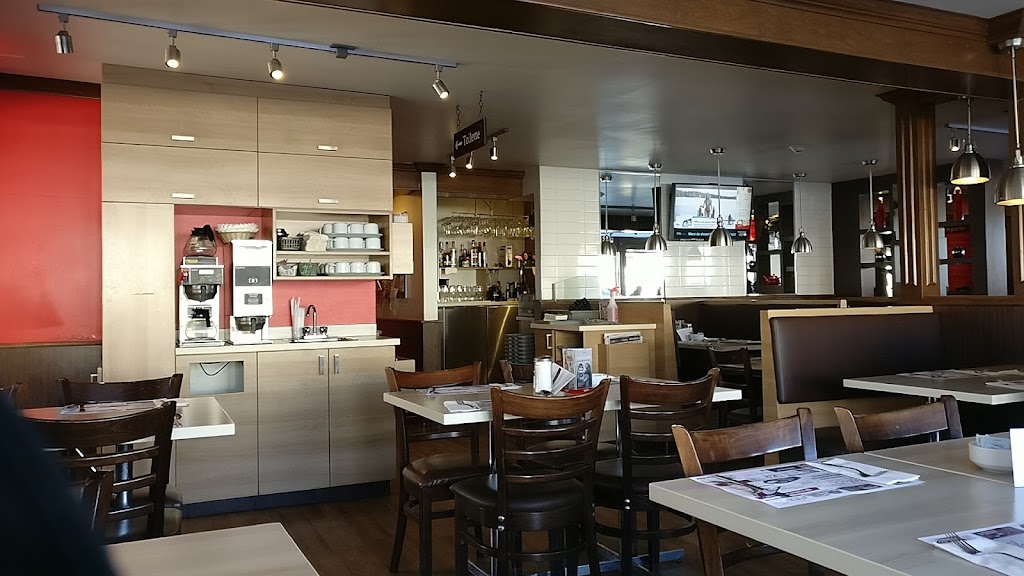 Restaurant Chez Gerard | 16280 Bd Lacroix, Saint-Georges, QC G5Y 1S4, Canada | Phone: (418) 228-1033