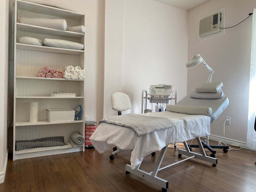 Petal Electrolysis & Permanent Hair Removal | 112 Front St Suite 211, Wolfville, NS B4P 1A4, Canada | Phone: (902) 690-5358