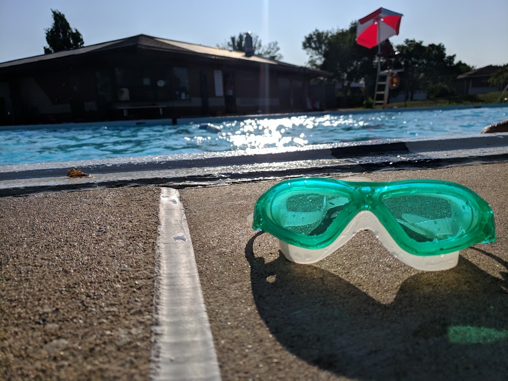 Gihon Spring Park Outdoor Pool | 75 Gihon Spring Dr, Etobicoke, ON M9V 4X9, Canada | Phone: (416) 394-8488