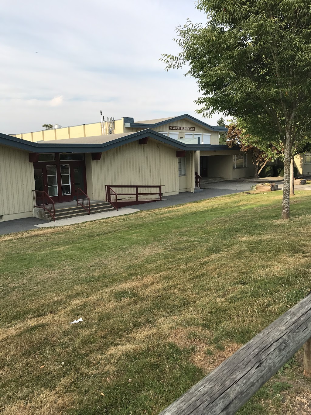 Newton Elementary | 13359 81 Ave, Surrey, BC V3W 3C5, Canada | Phone: (604) 596-8621