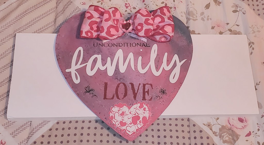 L&M Crafted With Heart | 26 Neville St, Moncton, NB E1A 6V1, Canada | Phone: (506) 871-9288