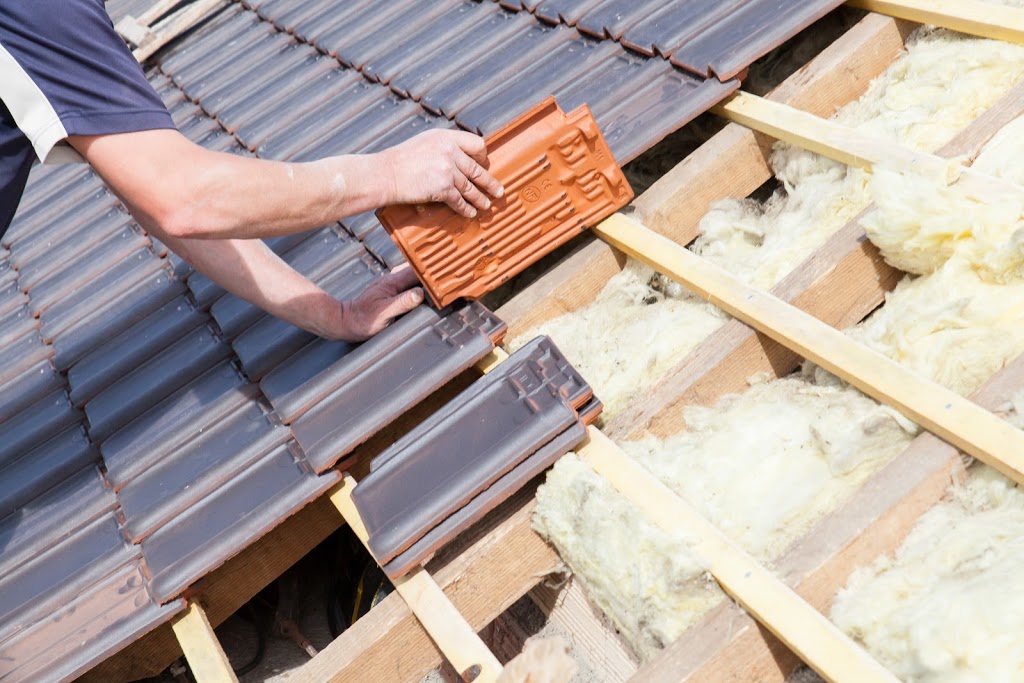 Macbeth Roofing | 750 Ellice Ave, Coquitlam, BC V3J 4J5, Canada | Phone: (604) 359-5166