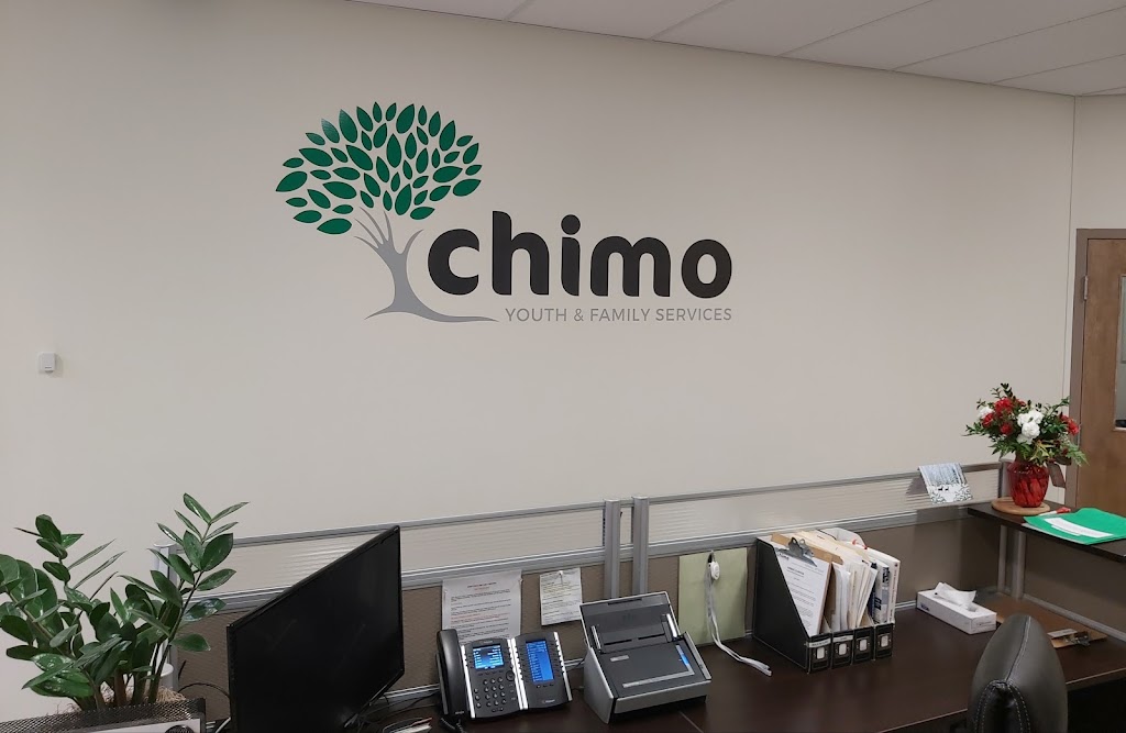 Chimo Youth and Family Services | 107 Lindsay St S, Lindsay, ON K9V 2M5, Canada | Phone: (705) 324-3300