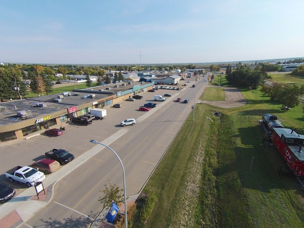 IGA Redwater | 5028 49 Ave, Redwater, AB T0A 2W0, Canada | Phone: (780) 942-3488