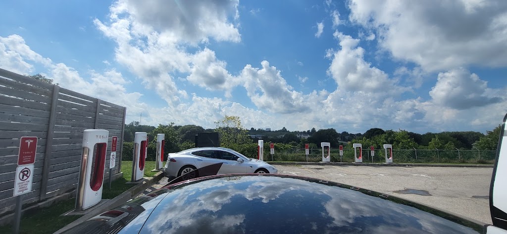 Tesla Supercharger | 580 Bruin Blvd, Woodstock, ON N4V 1E5, Canada | Phone: (877) 798-3752