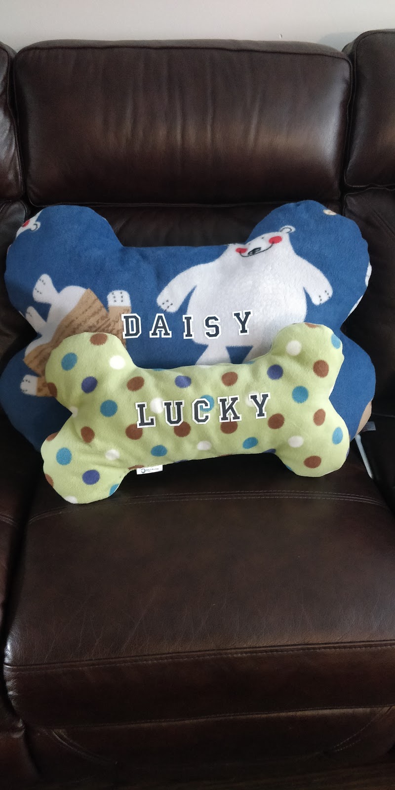 Luckys Blankets and More | Scarborough, Toronto, ON M1V 1A7, Canada | Phone: (647) 964-6565