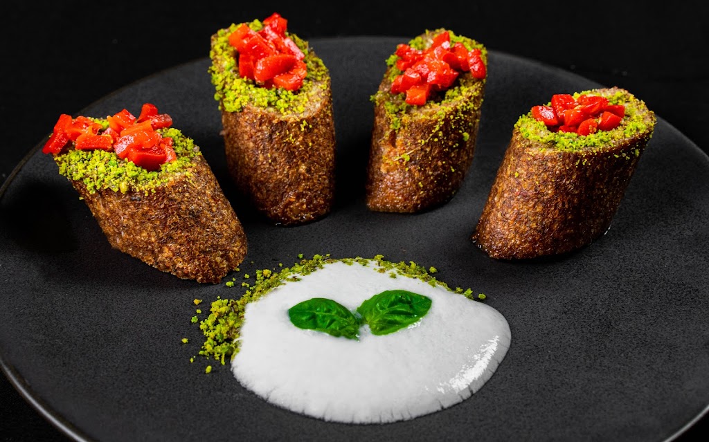 Antika Resto-Lounge | 1088 Rue Desserte O, Laval, QC H7X 4C9, Canada | Phone: (450) 314-2366