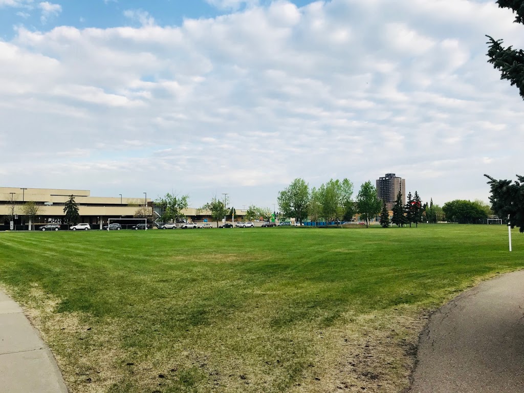 McKee School | 10725 51 Ave NW, Edmonton, AB T6H 0L3, Canada | Phone: (780) 435-7140