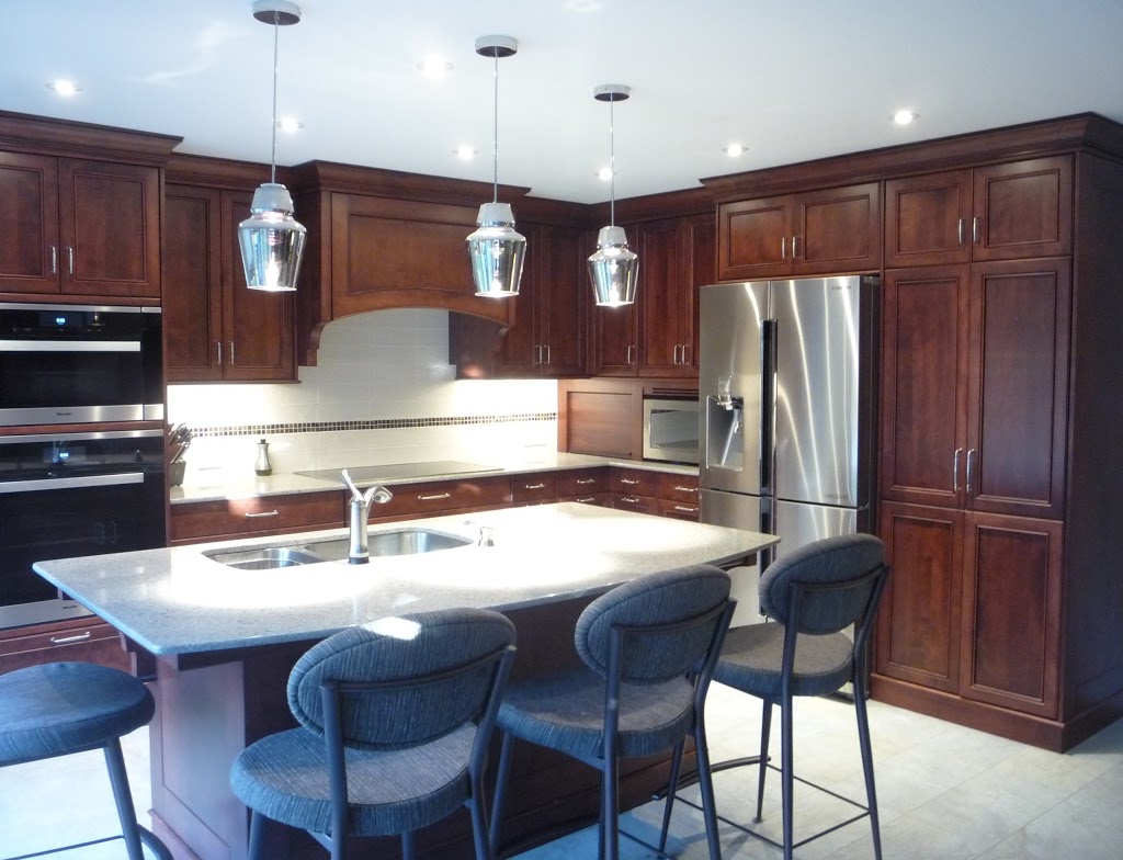 Louis LArtisan | 24 Lavigne St, Bourget, ON K0A 1E0, Canada | Phone: (613) 487-2264