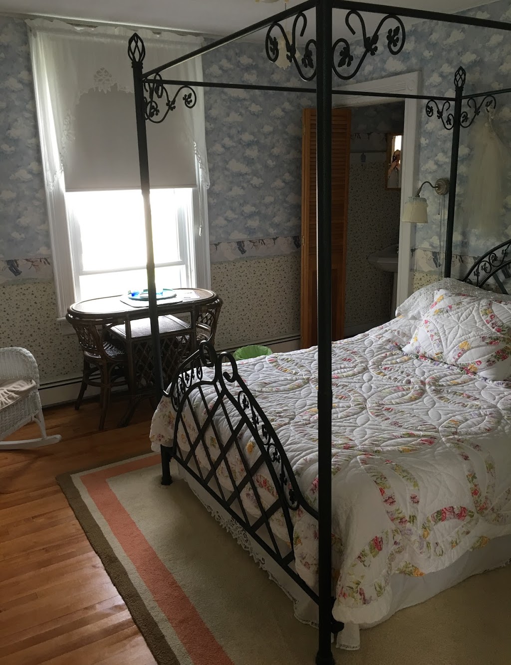 Pumpkinn B&B | 9 Mill St, Port Elgin, NB E4M 2E4, Canada | Phone: (506) 538-1906