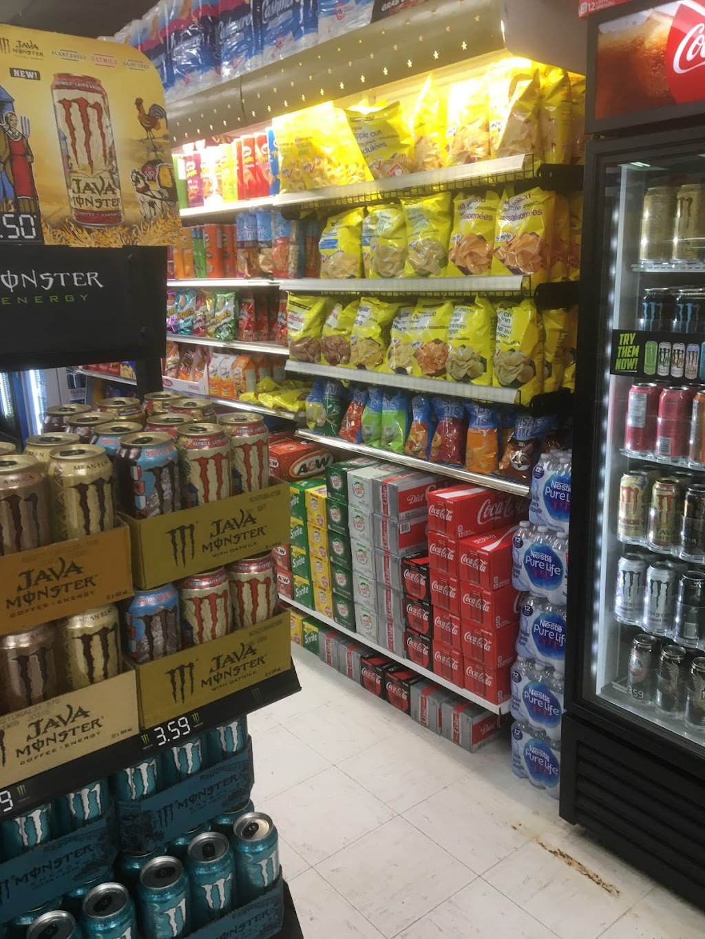 Vinces Kwik-Mart | 601 2nd Av E, Owen Sound, ON N4K 2G7, Canada | Phone: (519) 372-9402