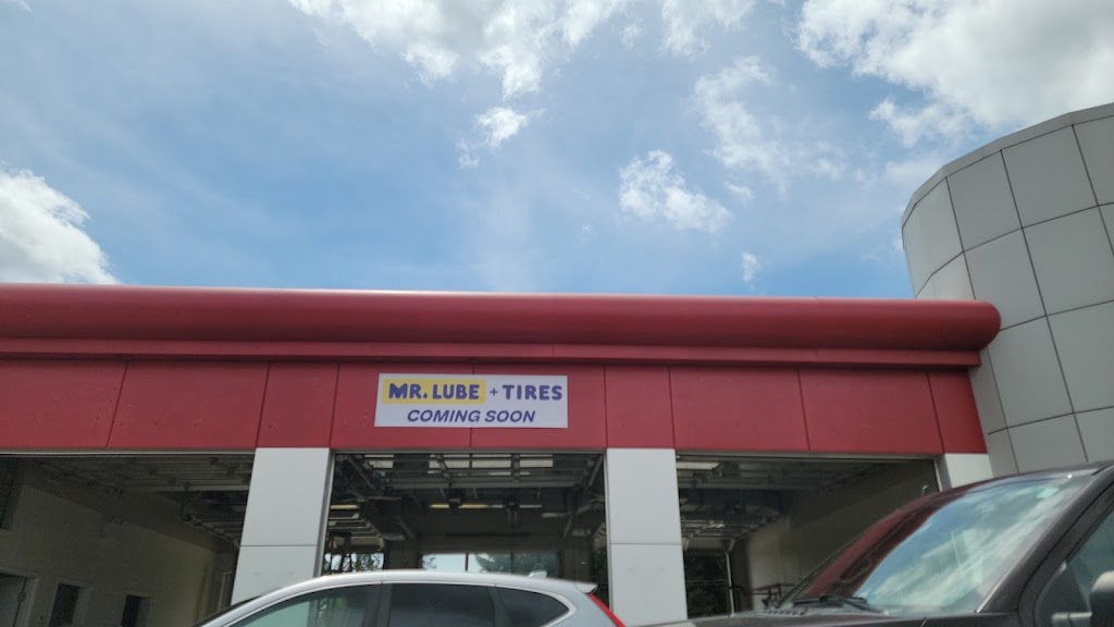 Mr. Lube + Tires | 593 Broadway, Tillsonburg, ON N4G 3S8, Canada | Phone: (519) 409-0330