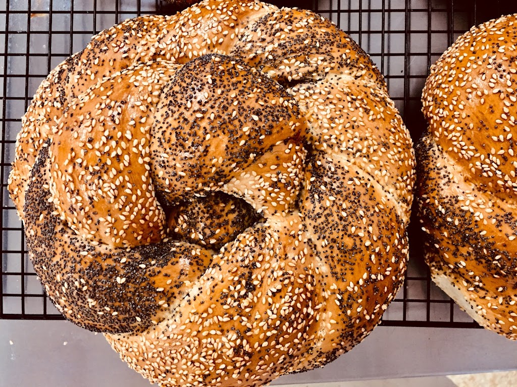Five Girls Baking | 181 Main St, Liverpool, NS B0T 1K0, Canada | Phone: (902) 354-5551