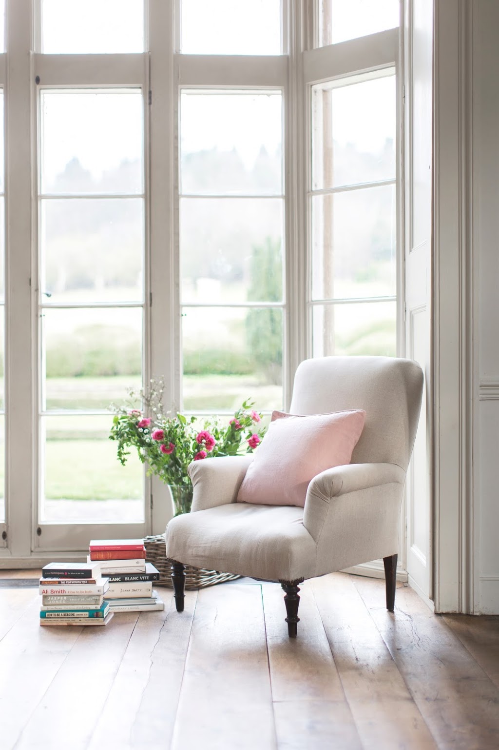 Madison & Muse | 3826 Cadboro Bay Rd, Victoria, BC V8N 4G2, Canada | Phone: (778) 265-5057