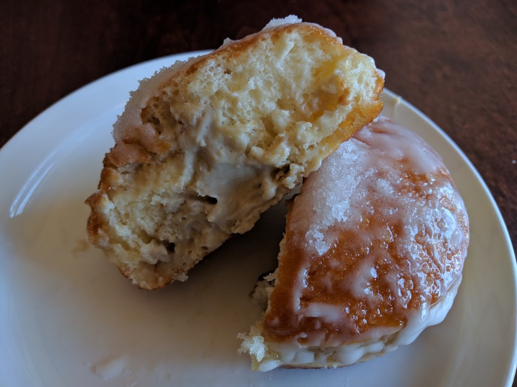 Discovery Coffee | 1964 Oak Bay Ave, Victoria, BC V8R 1E2, Canada | Phone: (250) 590-7717