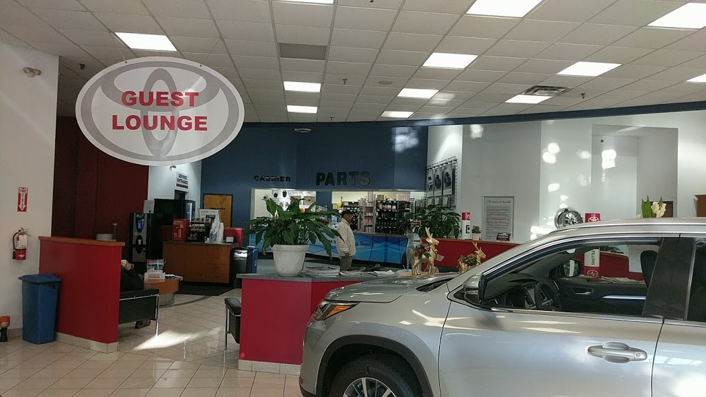 Mississauga Toyota | 2215 Dundas St E, Mississauga, ON L4X 2X2, Canada | Phone: (289) 769-9993