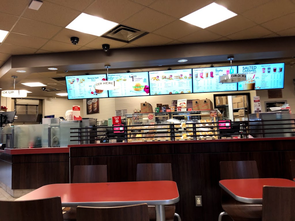 Tim Hortons | 17 Water St, Windsor, NS B0N 2T0, Canada | Phone: (902) 798-4715
