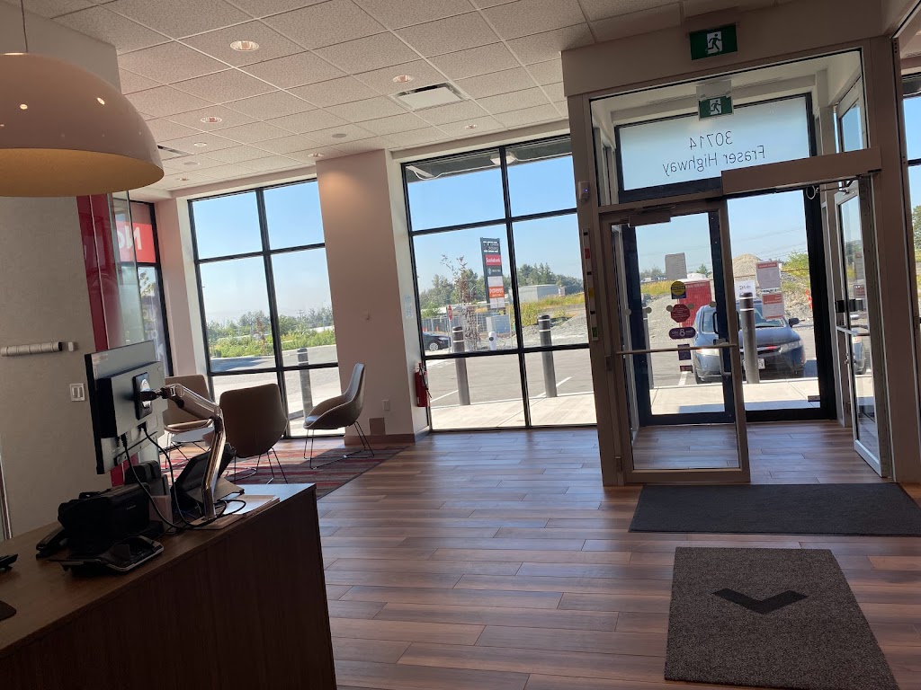 Scotiabank | 30714 Fraser Hwy, Abbotsford, BC V2T 0E2, Canada | Phone: (604) 755-1250