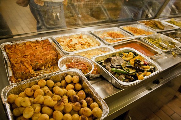Commisso Bros. & Racco Italian Bakery | 8 Kincort St, Toronto, ON M6M 3E3, Canada | Phone: (416) 651-7671