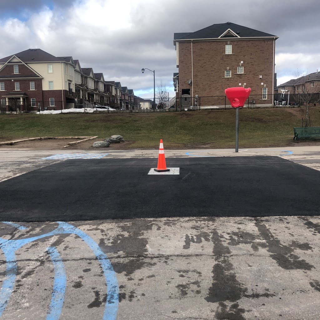 Oaktown Paving | 496 Seymour Dr, Oakville, ON L6L 3K1, Canada | Phone: (289) 837-3131