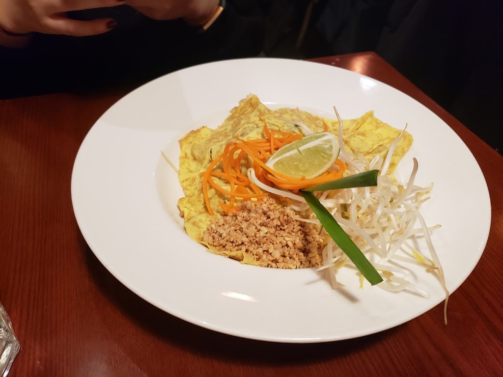 Bolan Thai Cuisine | 709 Mt Pleasant Rd, Toronto, ON M4S 2N4, Canada | Phone: (647) 344-1233
