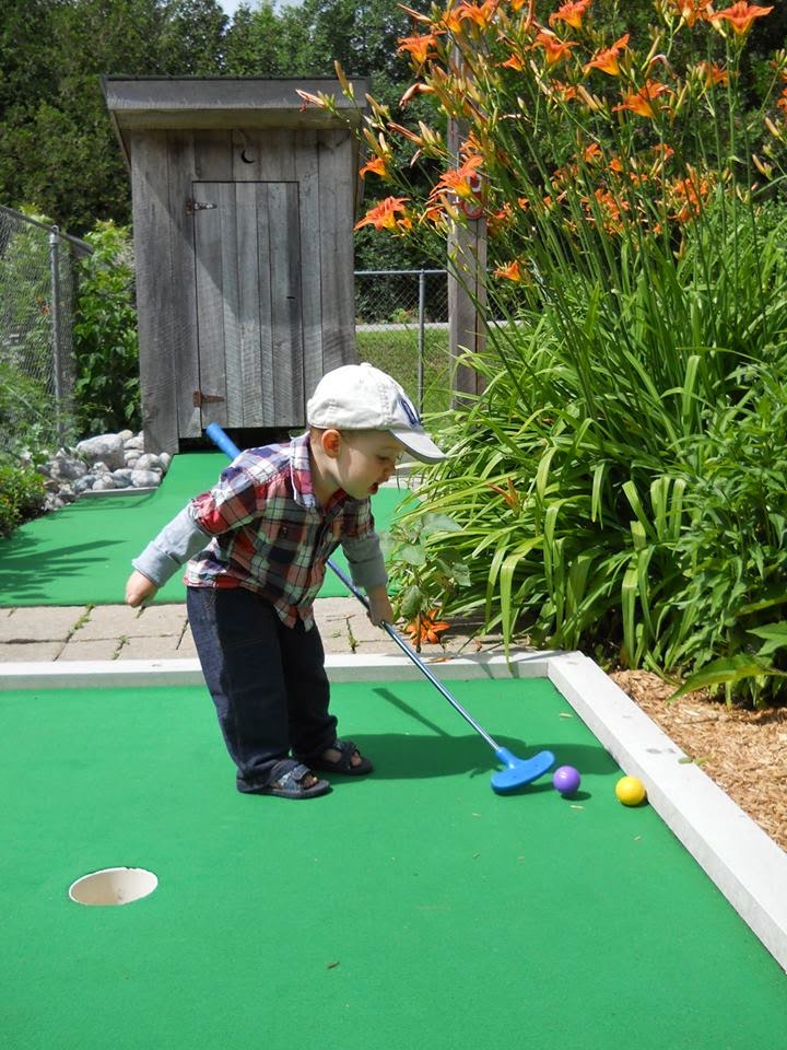 Country Gardens RV Park | 1335 Witmer Rd, Petersburg, ON N0B 2H0, Canada | Phone: (519) 696-3230