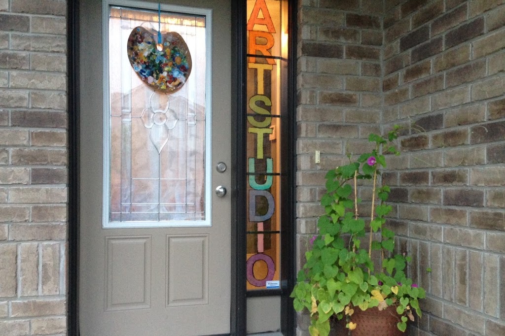 Art Studio Guelph | 139 Kemp Cres, Guelph, ON N1E 0K1, Canada | Phone: (647) 981-3355