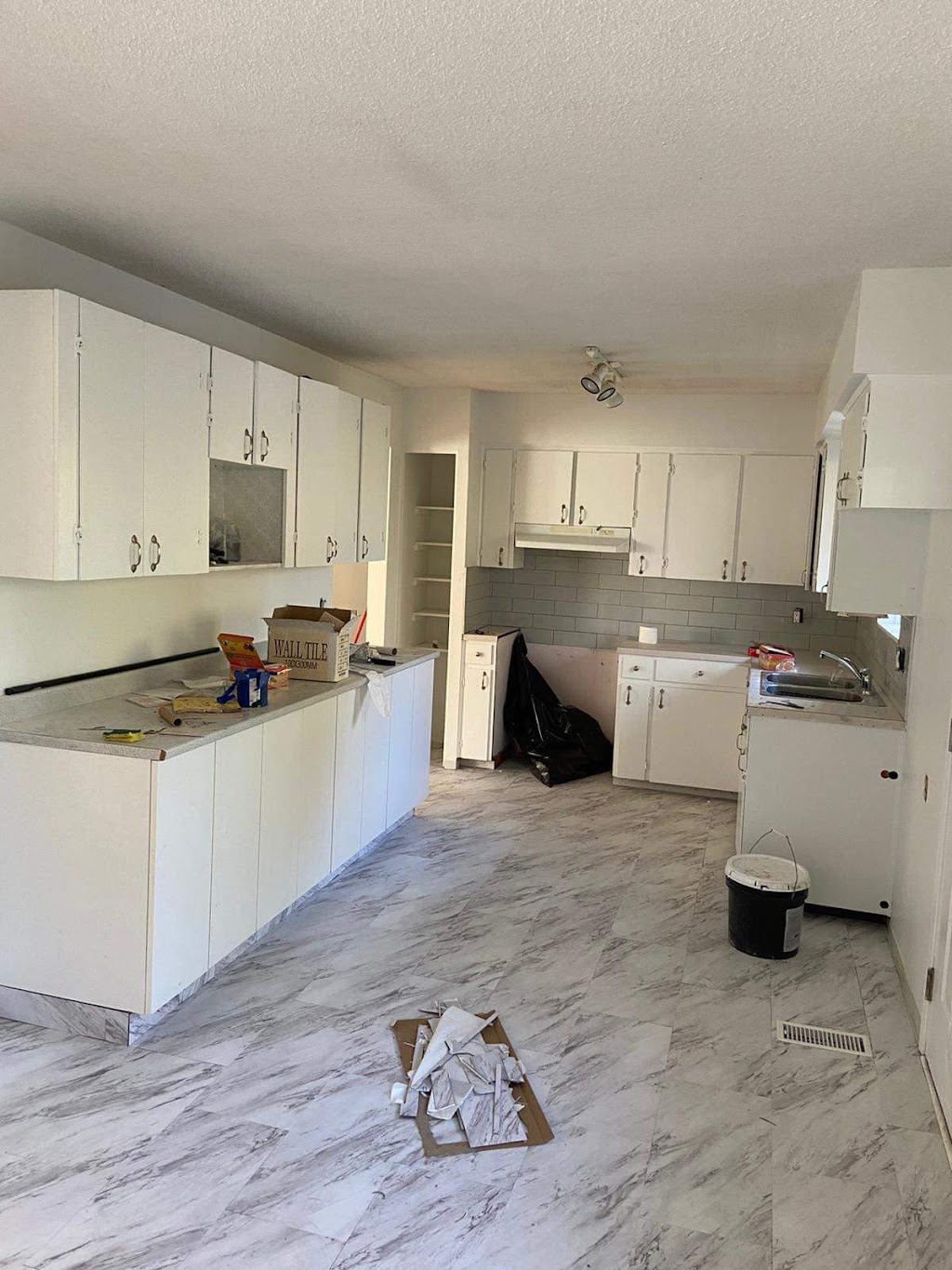 Theri Renovation and Contracting Ltd | 8972 Mitchell Way, Delta, BC V4C 7G9, Canada | Phone: (778) 680-8117