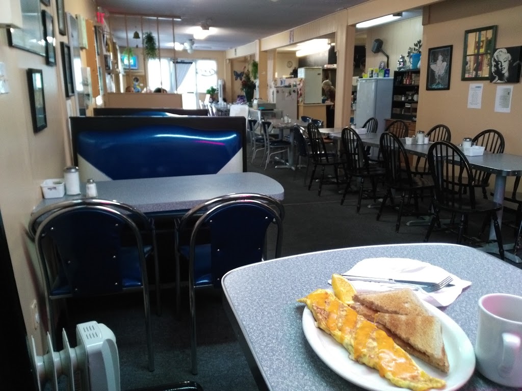 Madison Street Diner | 1287 Madison St, Orillia, ON L3V 6H4, Canada | Phone: (705) 326-4949
