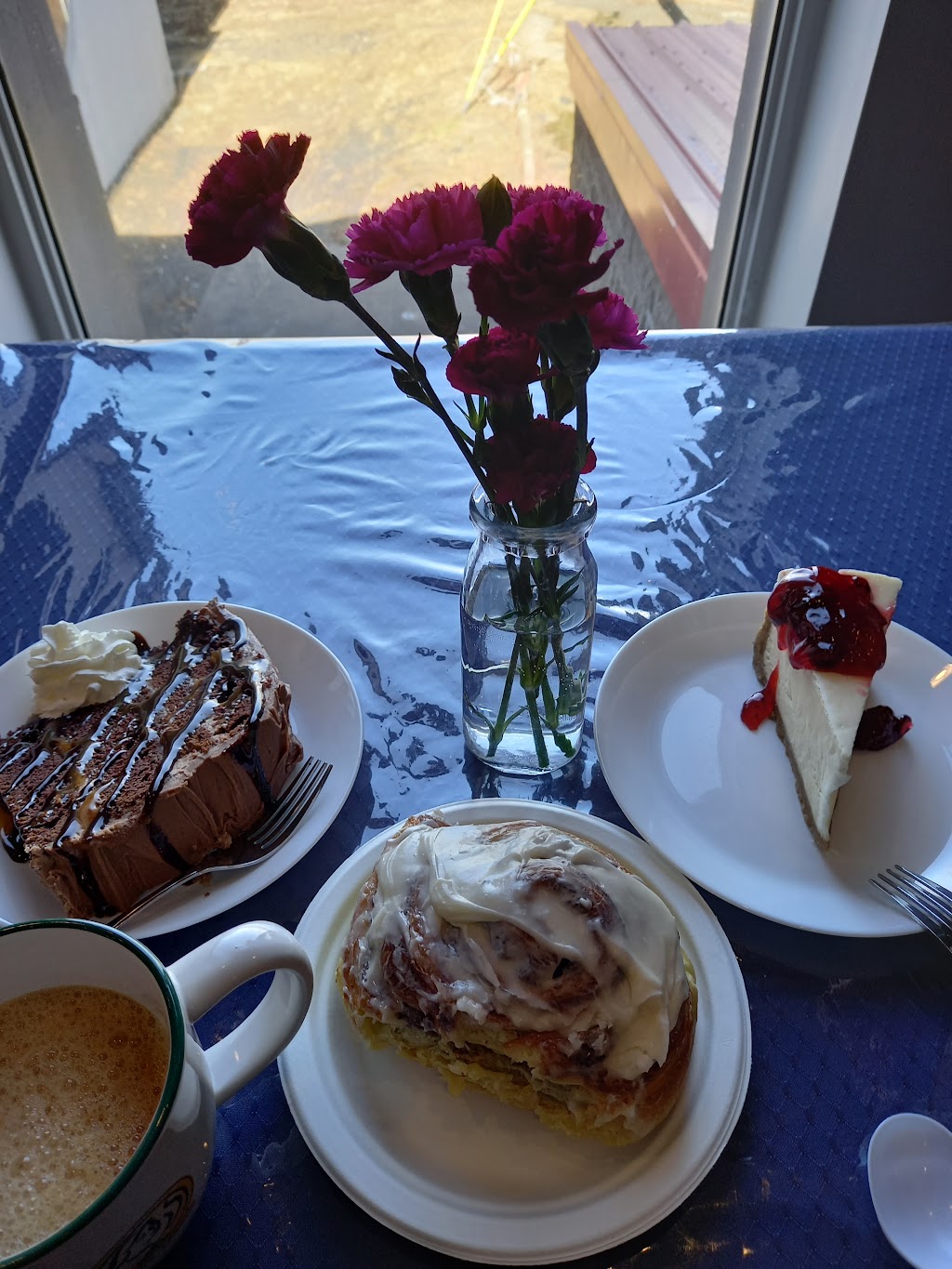Neptunes Fork | 1043 Hwy 1, Cornwallis Park, NS B0S 1E0, Canada | Phone: (902) 638-8547