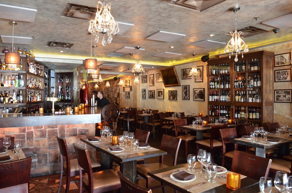 La Vecchia Restaurant | 2405 Yonge St A, Toronto, ON M4P 2E7, Canada | Phone: (416) 489-0630