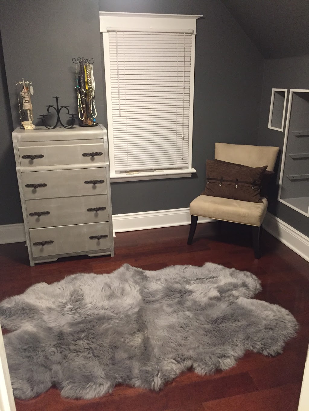 The Painted Bench Inc. | 208 Ottawa St N, Hamilton, ON L8H 3Z6, Canada | Phone: (289) 389-9281