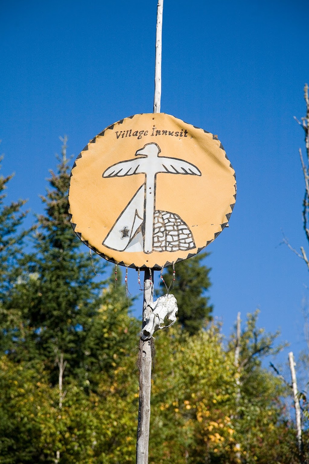 Village Inusit-Seigneurie du Triton | point of interest | 1893 Chemin du Triton, Lac-Édouard, QC G0X 3N0, Canada | 8196532150 OR +1 819-653-2150
