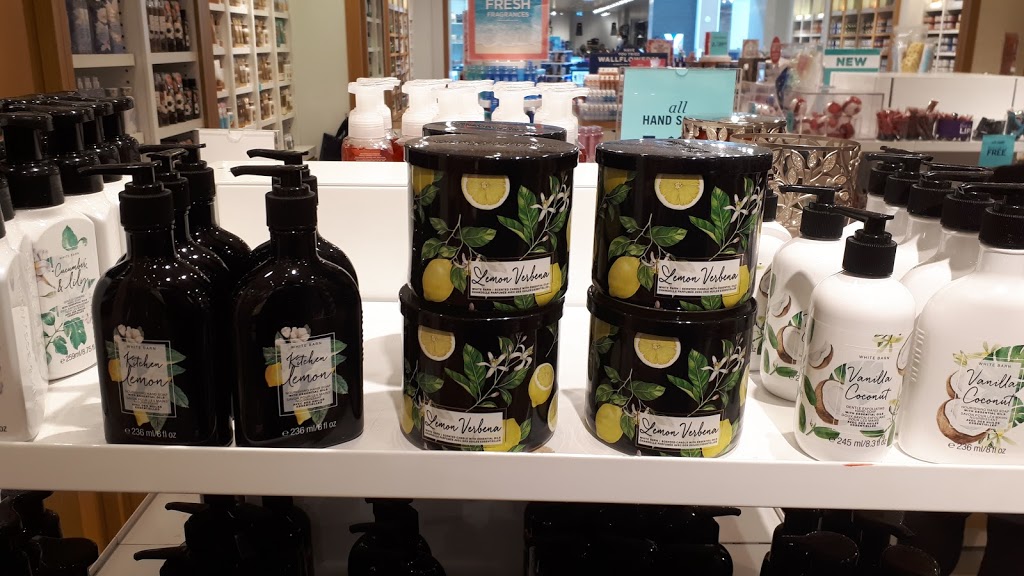 Bath & Body Works 240 Leighland Ave, Oakville, ON L6H 3H6, Canada