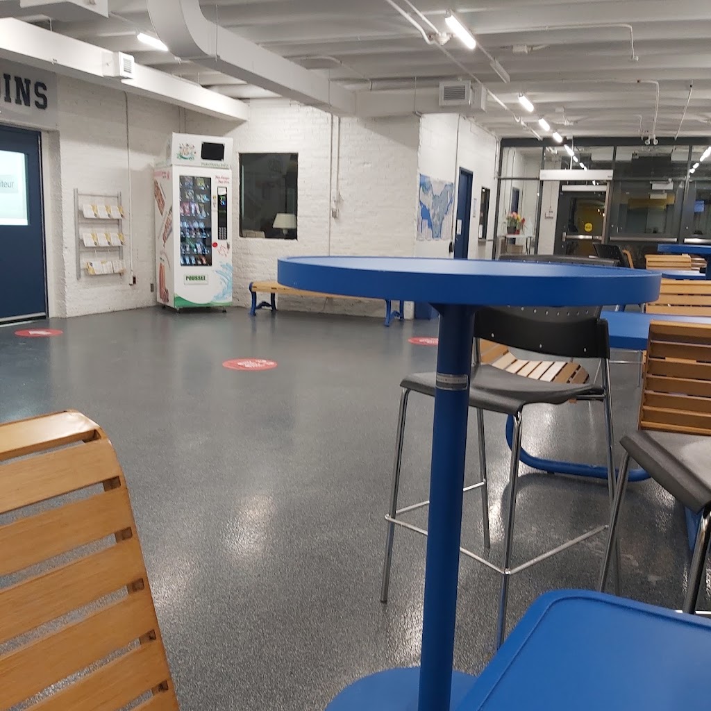 Aréna Saint-Donat | 6750 Rue de Marseille, Montréal, QC H1N 1M5, Canada | Phone: (514) 872-6764