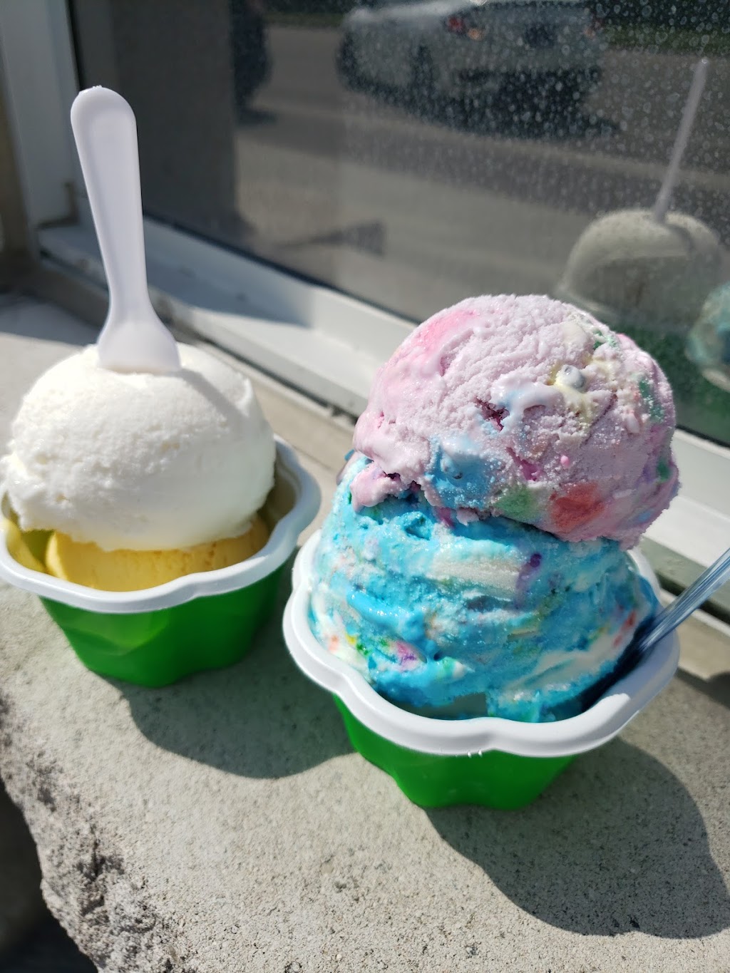 Golden Scoop | 81 luzon Avenue (Entrance, Copper Creek Dr, Markham, ON L6B 1N7, Canada | Phone: (905) 209-2929