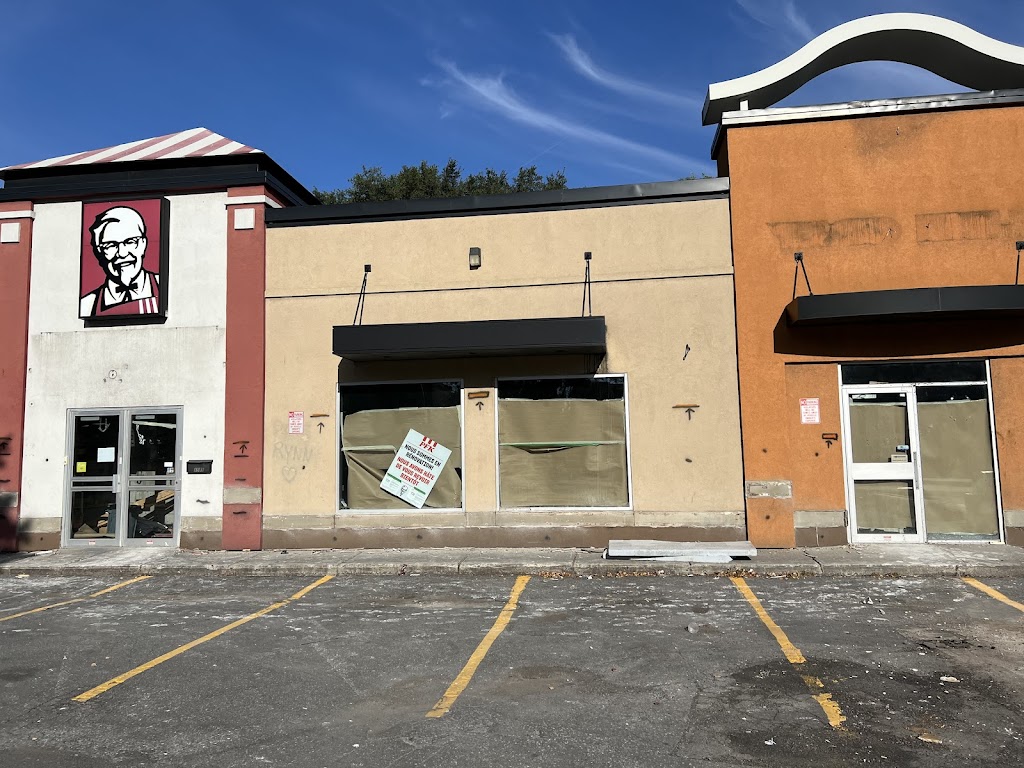 PFK | 1595 Boulevard Cote Vertu Ouest, Saint-Laurent, QC H4L 2A1, Canada | Phone: (514) 334-1440